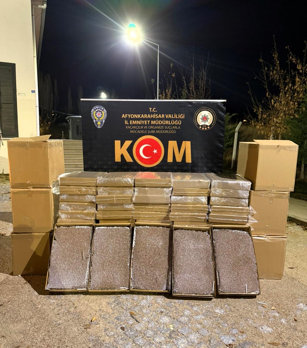 Afyonkarahisar'da Kaçak Makaron Operasyonu