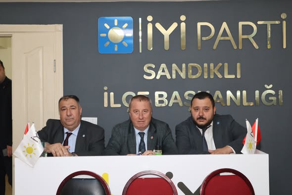 İYİ Parti Afyonkarahisar'da Kongre Öncesi Sandıklı ve Kızılören Teşkilatlarıyla Bir Araya Geldi