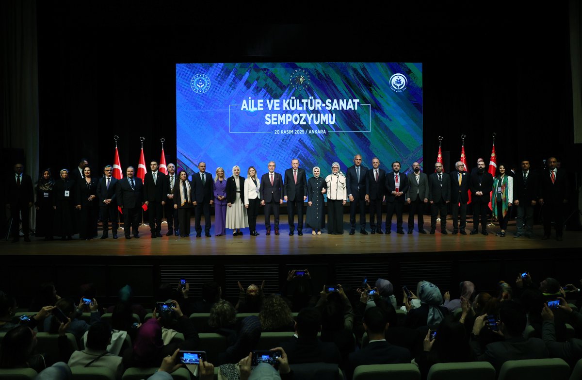 Aile ve Kültür Sanat Sempozyumu Cumhurbaşkanlığı Külliyesi'nde Gerçekleşti