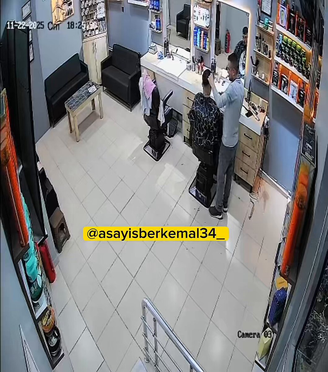 Sinop'ta Berbere Silahlı Saldırı: Dükkan Sahibi Yaralandı