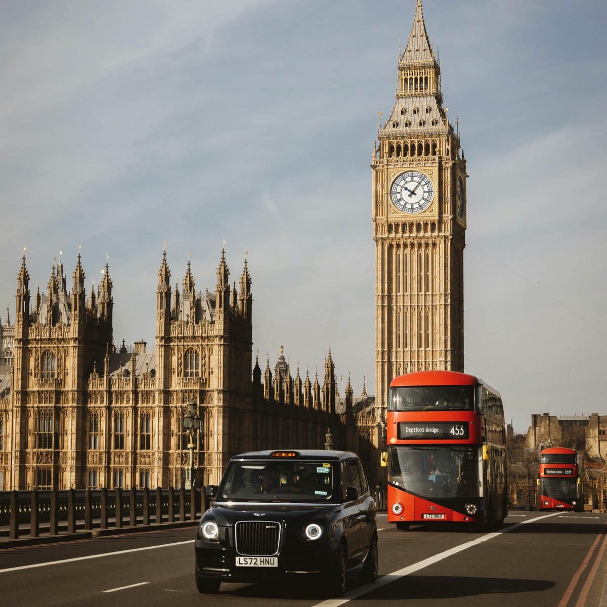 Londra'da Konaklayan Turistlerden Günlük 1 Sterlin