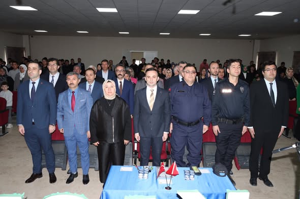 İscehisar'da 24 Kasım Öğretmenler Günü Coşkuyla Kutlandı