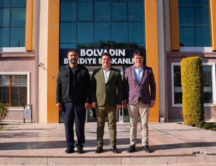 Bolvadin Belediye Başkanı Aynacı, Afyonkarahisar Sağlık Bilimleri Üniversitesi Yetkililerini Ağırladı