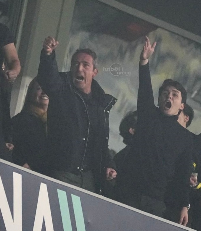 Ali Koç'tan Jhon Duran Açıklaması: "Fenerbahçe'de Böyle Bir Transfer Yok"