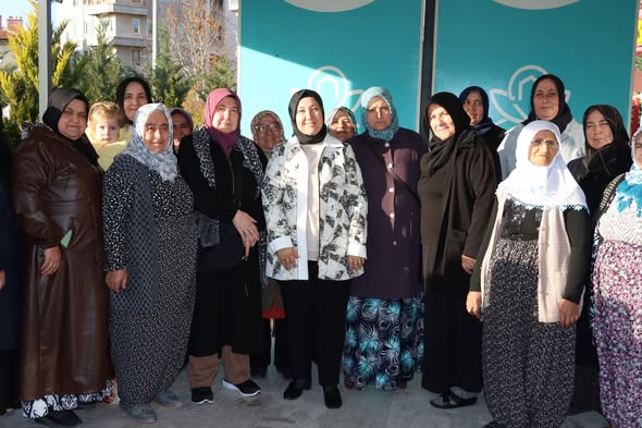 İscehisar'da Kadınlara Özel Halk Günü ve Madde Bağımlılığı ile Mücadele Bilgilendirmesi