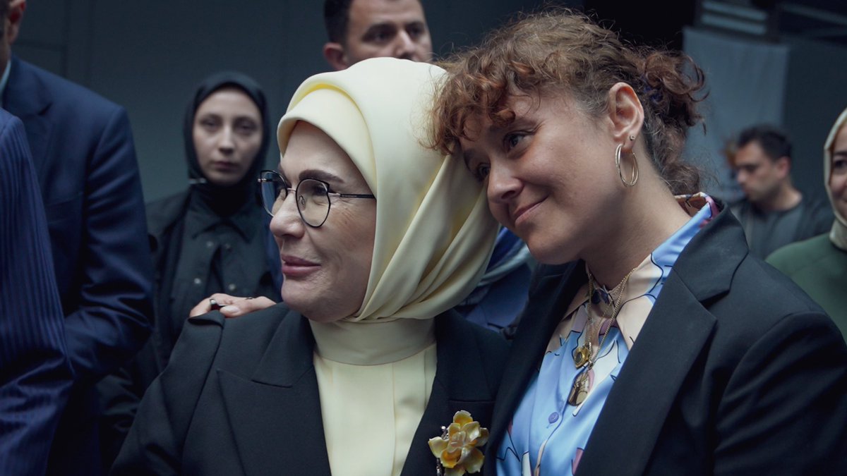 Emine Erdoğan'a Adalet Talebi: Yasemin Minguzzi'den Yürek Sızlatan Çağrı