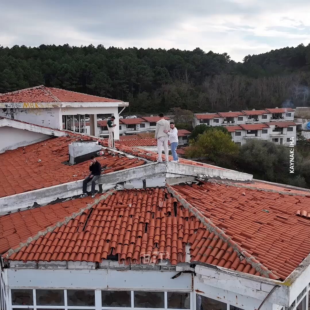 Beykoz'daki Terk Edilmiş Legend Otel'in İçler Acısı Hali: Tinercilerin ve Hırsızların Yeni Mekanı