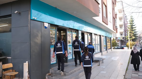 Sandıklı Belediyesi, Marketlerde Fiyat ve Hijyen Denetimi Yaptı