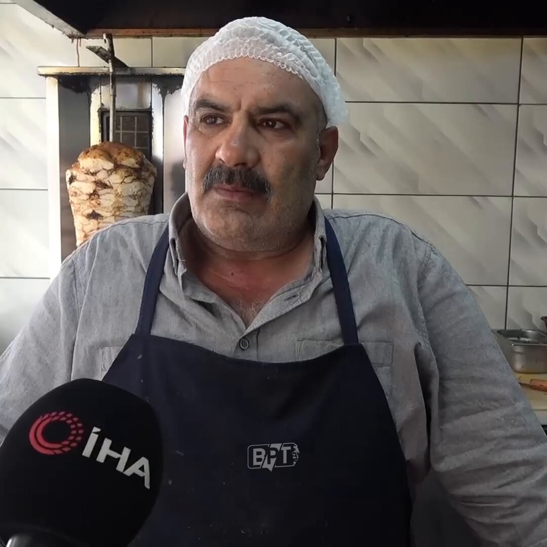 Kilis'te 50 TL'ye Döner: Usta, Dürüm Başına 10 TL Kar Ettiğini Açıkladı