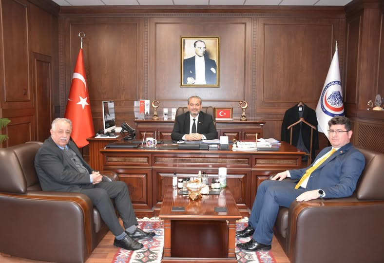 Afyonkarahisar Vali Yardımcıları, AFSU Rektörü Prof. Dr. Adem Aslan'ı Ziyaret Etti