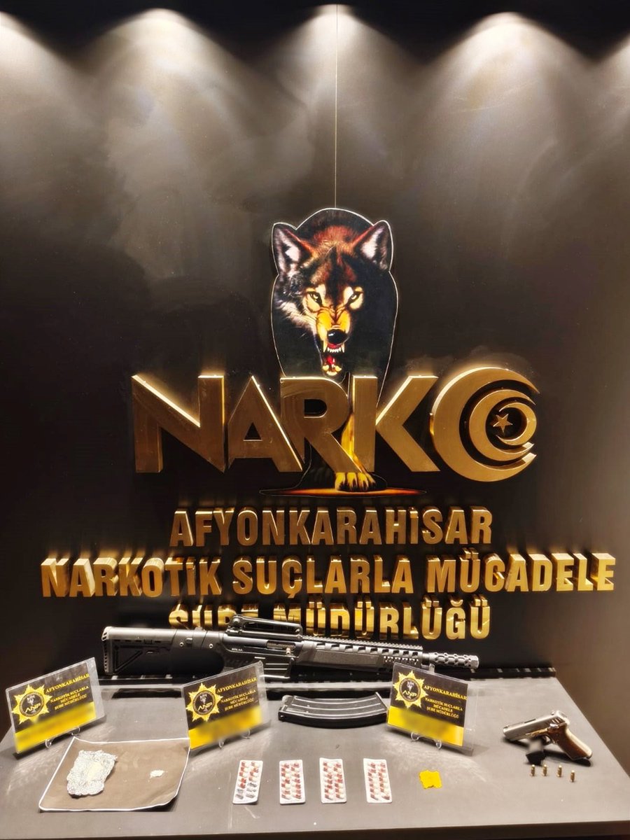 Afyonkarahisar Emniyeti'nde Uyuşturucu Operasyonu: 4 Şahıs Gözaltına Alındı