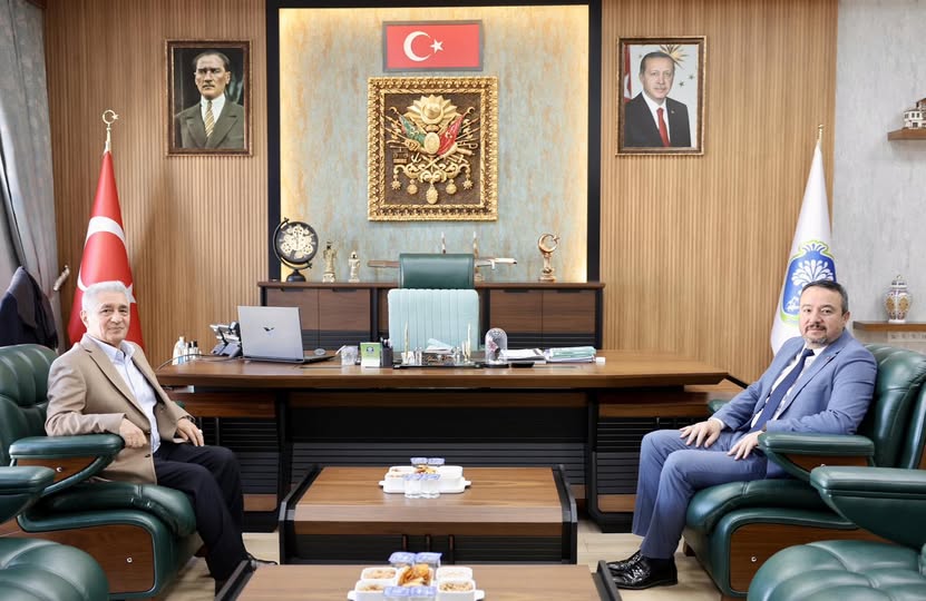 Osman Akbaş, Sandıklı Belediye Başkanı Adnan Öztaş'ı Ziyaret Etti