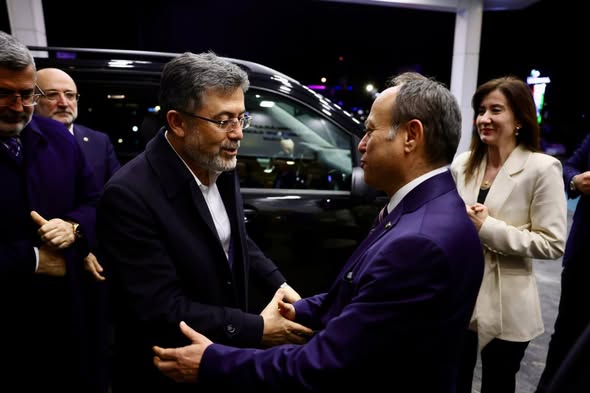 Tarım ve Orman Bakanı Yumaklı, Afyonkarahisar'da İş Dünyası ile Buluştu