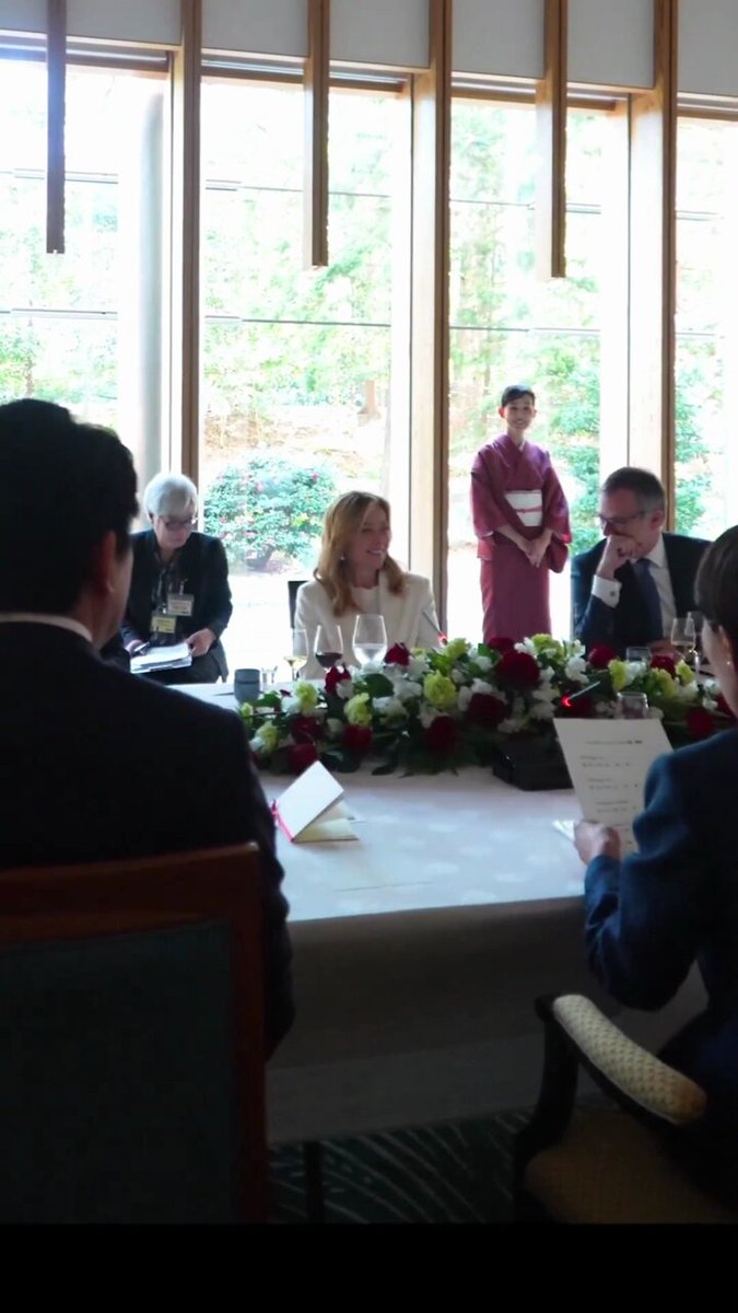 Japonya Başbakanı Takaichi'den İtalya Başbakanı Meloni'ye Doğum Günü Sürprizi