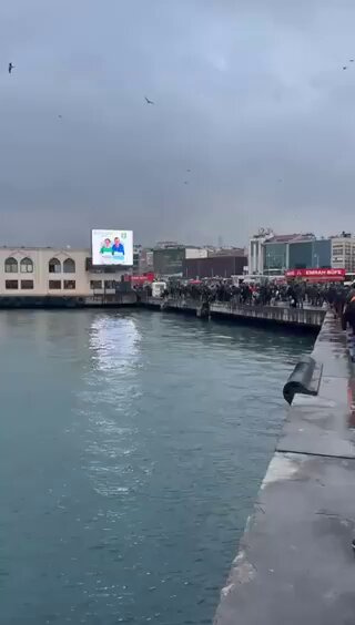 Kadıköy'de Denize Düşen Vatandaş Kurtarıldı