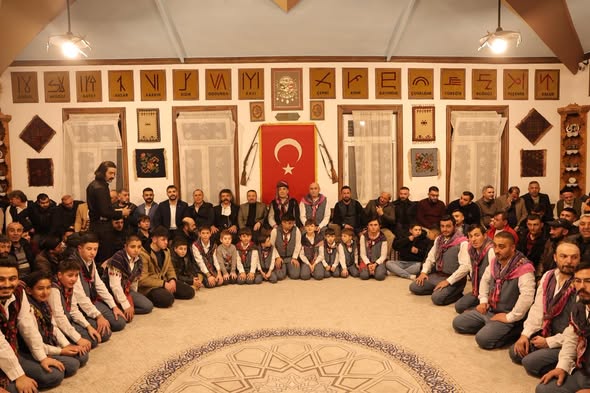 Afyonkarahisar Sandıklı Belediye Başkanı Adnan Öztaş, Yaren Gecesi Programına Katıldı