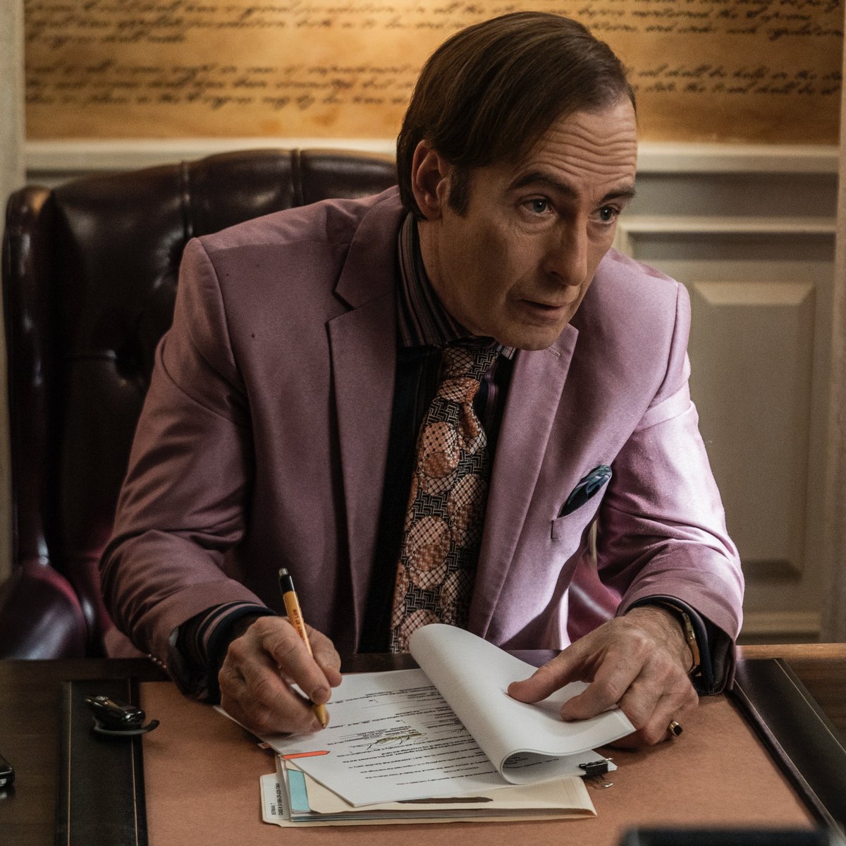 İzmir'deki Dolandırıcı Şebekesi, Sosyal Medya Üzerinden 235 Kişiyi Hedef Aldı