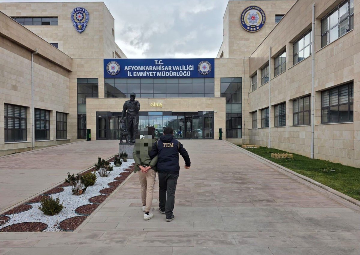 DEAŞ Propagandası Yapan Yabancı Uyruklu Şahıs Afyonkarahisar'da Yakalandı