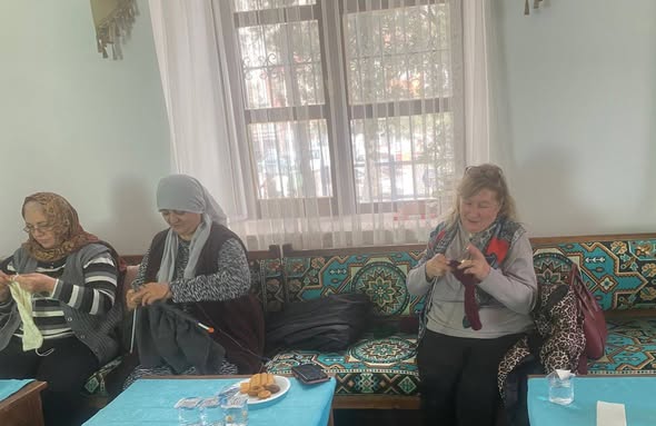Emirdağ'da Kadınlar Örgü Günlerinde Buluşuyor