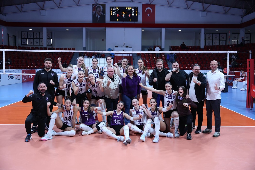 Afyon Belediye Yüntaş Spor Kulübü, Voleybolda Gücünü Konuşturuyor