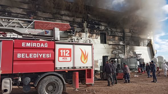 Afyonkarahisar'ın Davulga Beldesi'nde Biyoatık Tesisinde Yangın