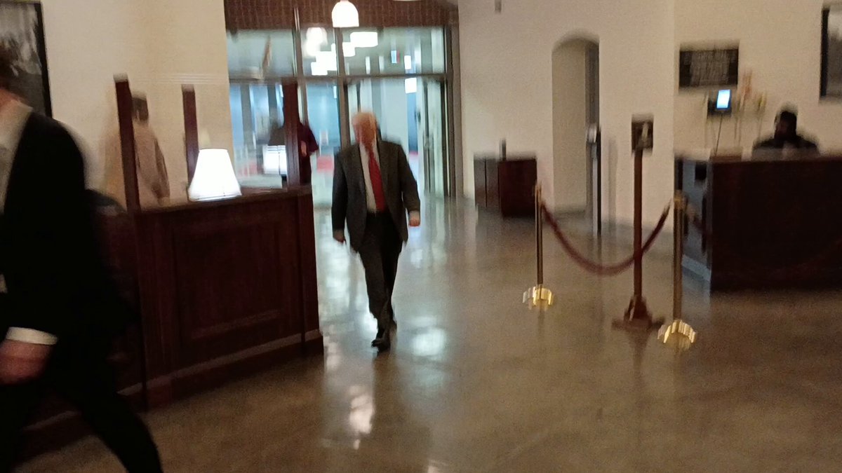 Senatör Lindsey Graham'a Yönelik Eşcinsellik İddiaları ve Şantaj Vurgusu