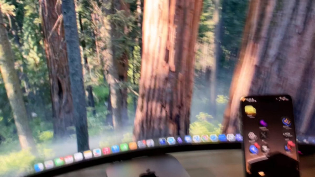 Yapay Zeka Asistanı Sabah Uyandırma Araması Yapıyor ve Bilgisayarı Uzaktan Kontrol Ediyor