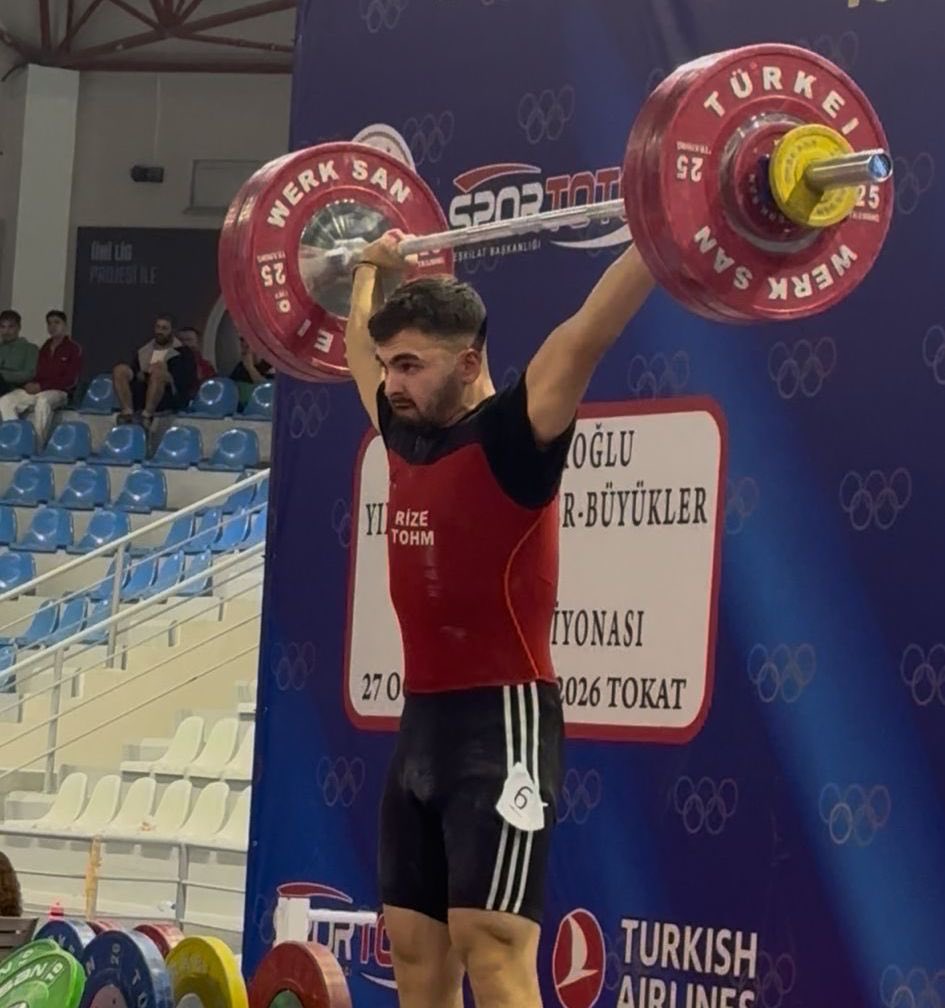 Afyon Gençlik Spor Kulübü Halter Şampiyonası'nda Çifte Madalya Kazandı