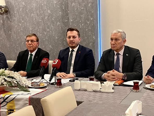 Saadet Partisi Afyonkarahisar İl Başkanlığı, Şehrin Sorunlarını ve Çözüm Önerilerini Masaya Yatırdı