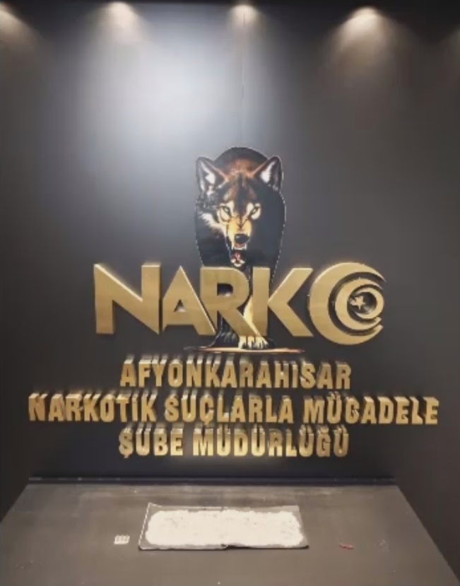 Afyonkarahisar'da Uyuşturucu Operasyonu: İki Şahıs Tutuklandı