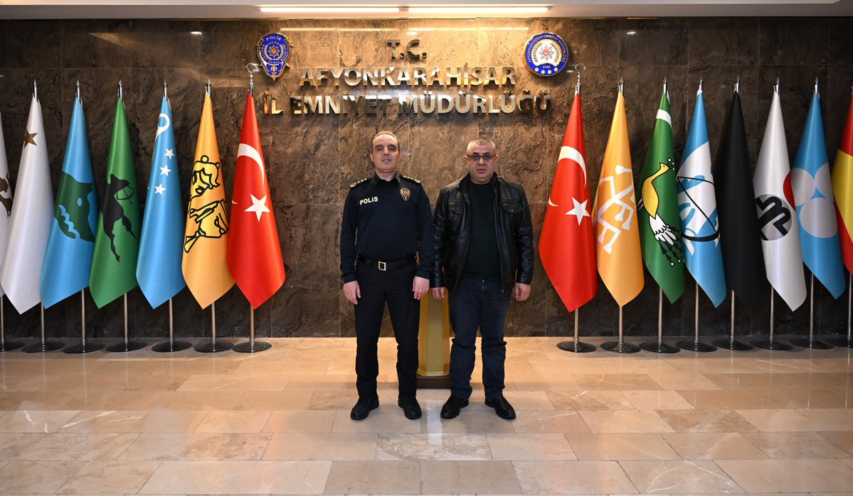 Afyonkarahisar Emniyet Müdürlüğü Ziyareti: İş İnsanı Abdurrahim Avcıoğlu'dan Müdür Ahmet Birtan Erol'a Nezaket Ziyareti
