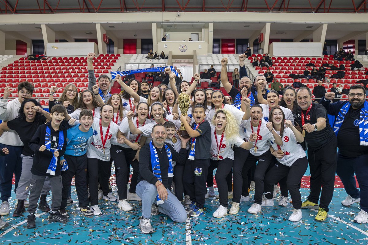 Eskişehir'de Hentbol Kadınlar 2. Lig Final Müsabakaları Başladı