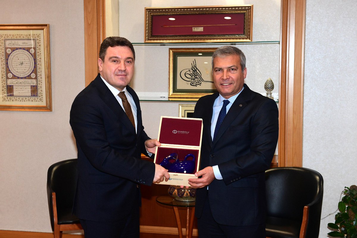 
Eskişehir Üniversitesi, Cumhuriyet Başsavcısı ve Danışmanlarla Yüksek Düzeyli Görüşmeler Yapıyor

