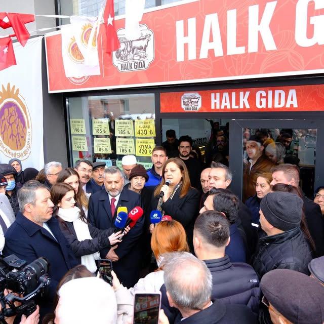 Dinar Belediye Başkanı Veysel Topçu, Afyonkarahisar'da Halk Gıda Açılışına Katıldı