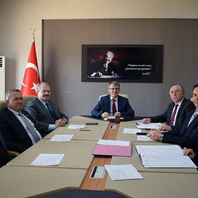 Afyonkarahisar İl Özel İdaresi Encümen Toplantısı Gerçekleştirildi