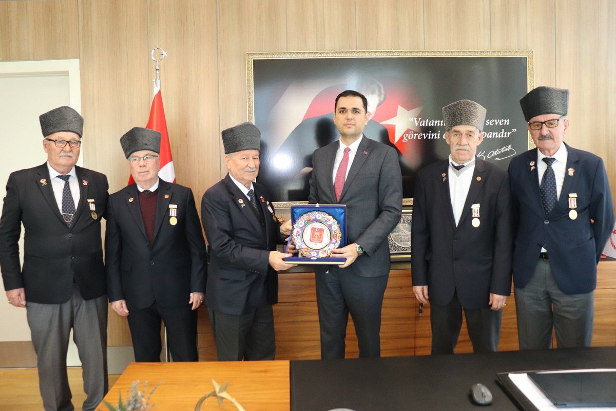 Eskişehir Şehir Hastanesi'ni Ziyaret Eden Gaziler Derneği Yetkilileri