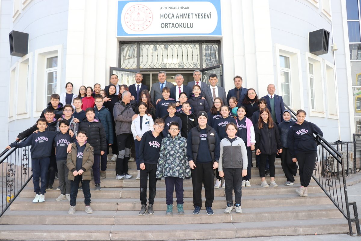 Yükseköğretim ve Yurt Dışı Eğitim Genel Müdürü Fethi Fahri Kaya, Okulları Ziyaret Etti