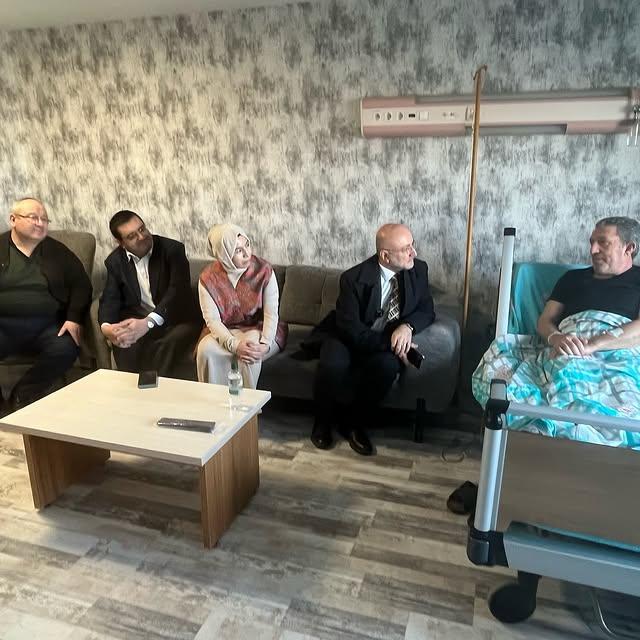 AK Parti Afyonkarahisar Lideri Tecelli Könülü'ye Geçmiş Olsun Ziyareti