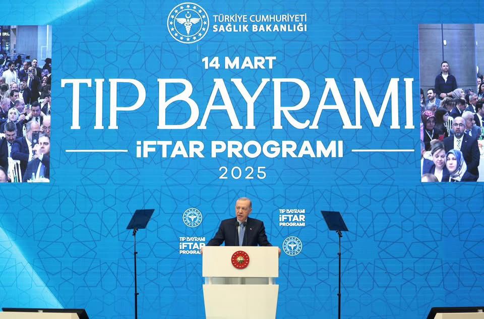 Denizli Sağlık Müdürü, Tıp Bayramı Etkinliklerine Katıldı