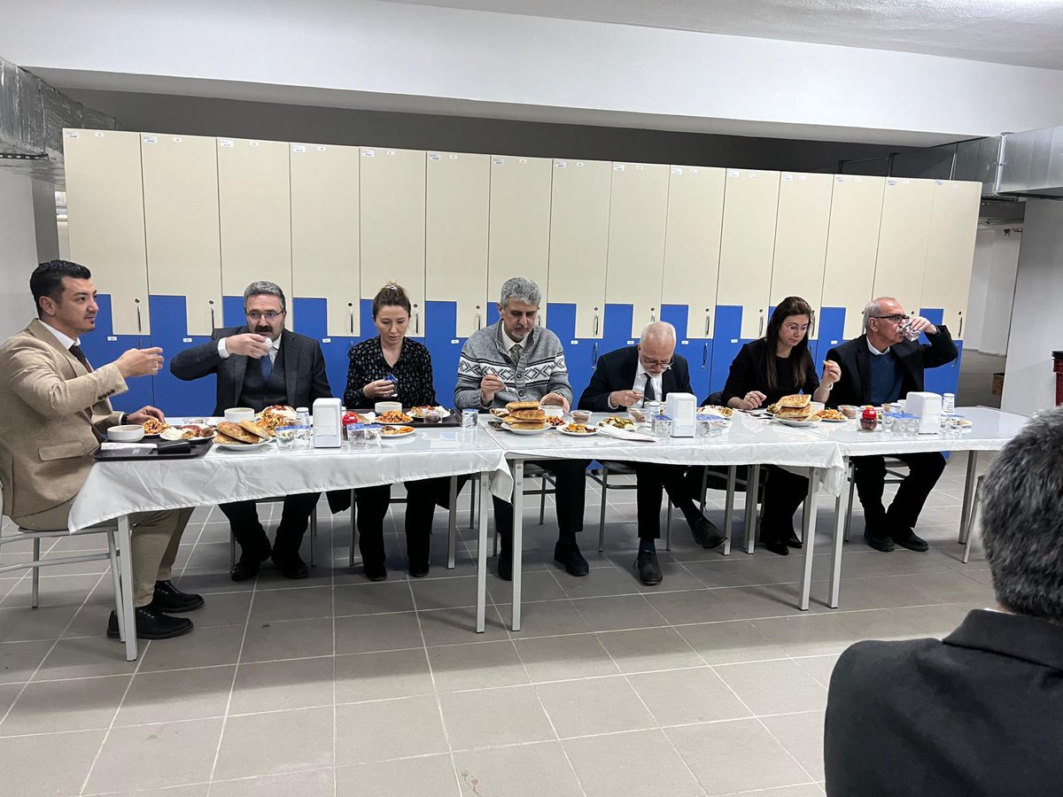 Doç. Dr. Bildirici, Çifteler Devlet Hastanesi Personeliyle İftar Yemeğinde Buluştu