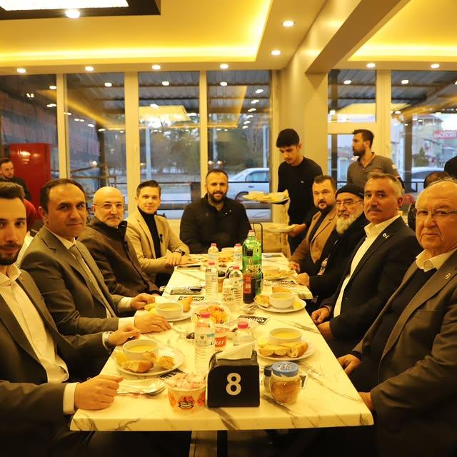 AK Parti, Afyonkarahisar'ın Dazkırı İlçesinde İftar Programı Düzenledi