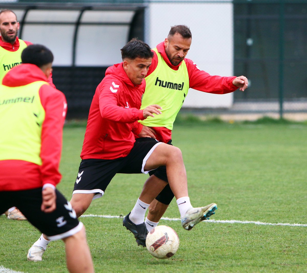 Eskişehirspor, Bayram Tatilini Tamamlayarak Tarsus İdmanyurdu Hazırlatlarına Başladı