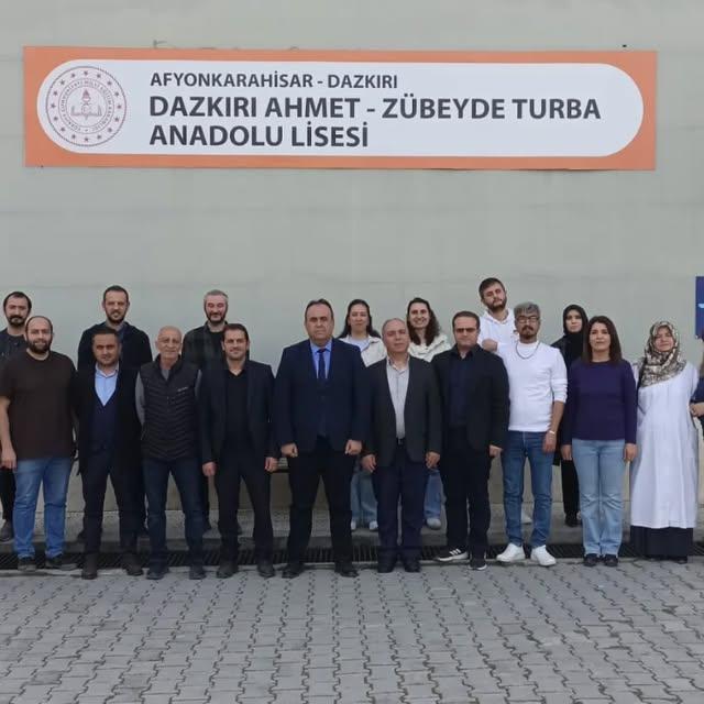 Dazkırı'da Eğitim İstişareleri: Okul Yönetimi ve Öğretmenlerle Görüşmeler Yapıldı