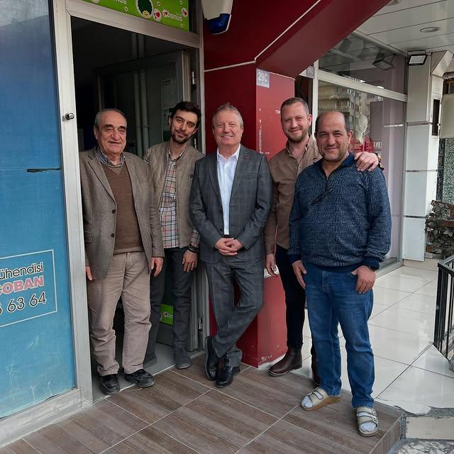 Dr. Koçak, Ramazan Bayramı Öncesi Esnaf Ziyaretleri Gerçekleştirdi