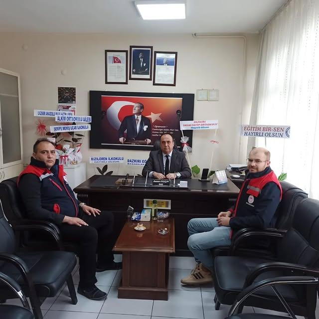 Dazkırı'da Tarım ve Orman Müdürlüğü, İlçe Milli Eğitim Müdürü'nü Ziyaret Etti