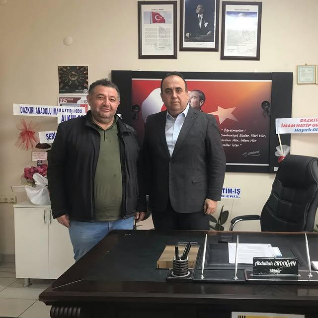 Bandırma Belediyesi Çalışanı, Dazkırı İlçe Milli Eğitim Müdürü'nü Ziyaret Etti
