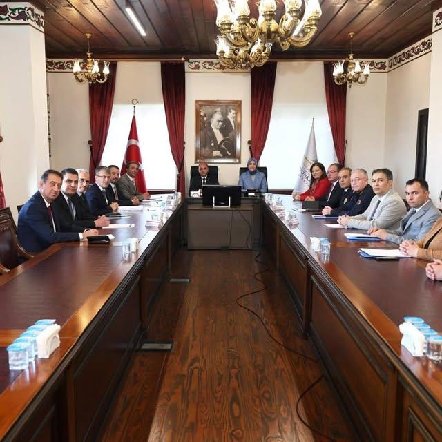 Sandıklı'da Sahipsiz Hayvanları Koruma Birliği Kurma Projesi Başladı