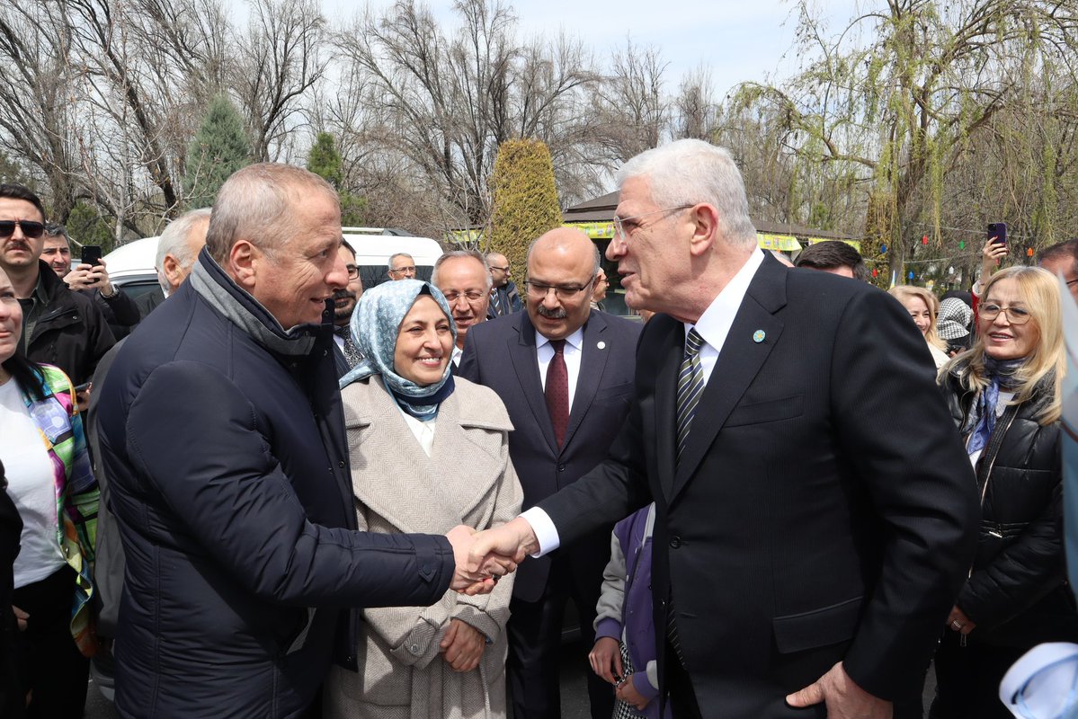 İyi Genel Başkan Dervişoğlu Konya'da Tarım Fuarlarına Katıldı