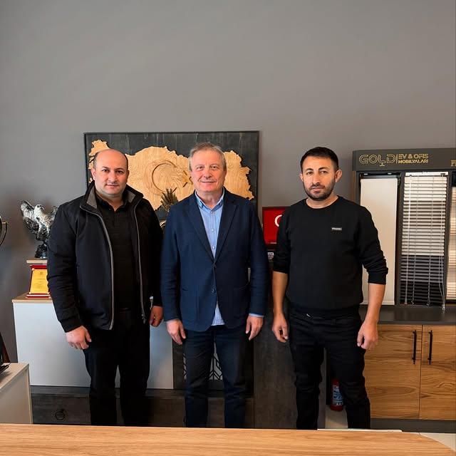 Afyon'da Yeni Mobilyalar Mağazası Açıldı