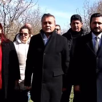 Afyonkarahisar'da Kiraz Üreticileri Büyük Felaketle Başa Çıkıyor